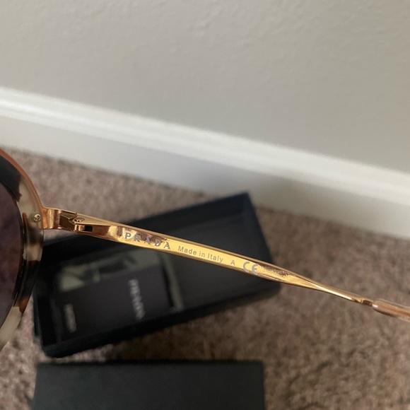 Prada SPR50T Round Frame Tortoiseshell Sunglasses - Picture 7 of 8